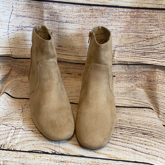 Express Booties - Picture 7 of 7